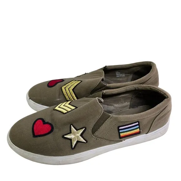MIA Pepe Fashion Sneakers Slip On Embroidered Patches Olive Green Brown Size 8.5