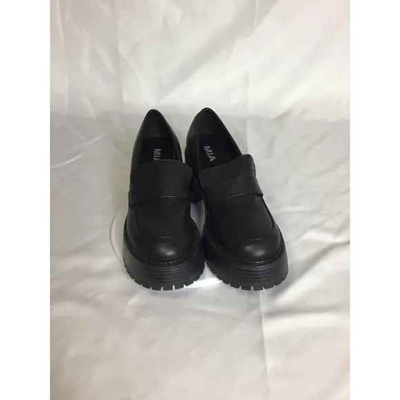 MIA Women’s Platform lug Sole Loafers  Size 9 Black NWOT Slip on’s 2.5 Heel Y2K