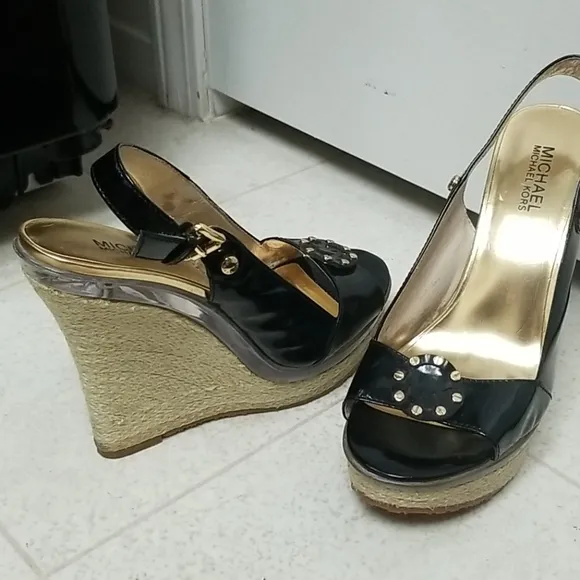 MICHAEL KORS espadrilles circle logo on front