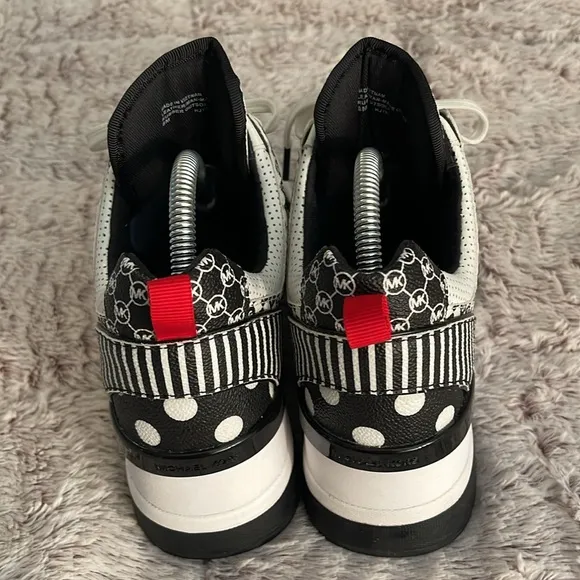 Michael Kors Womens Leather Sneakers Size 8M Black &amp; White Pattern With Red Acce
