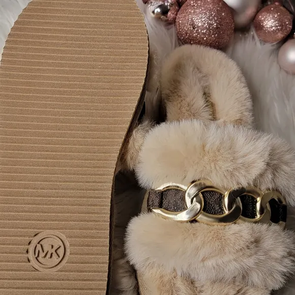 Michael kors Women's Slides Brand new