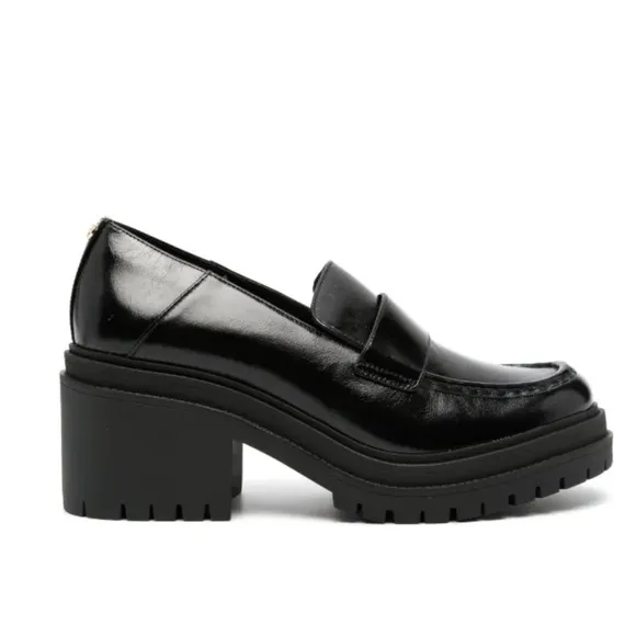 Michael Michael Kors Calf Leather Loafers in Black Size 10