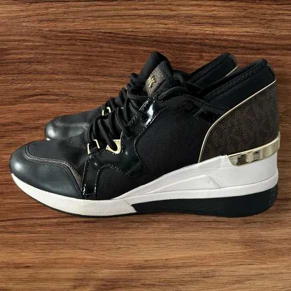MICHAEL MICHAEL KORS LIV’ WEDGE SPORT SNEAKERS For Women, Size 8M.