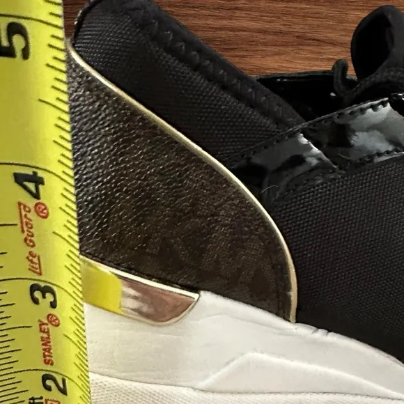 MICHAEL MICHAEL KORS LIV’ WEDGE SPORT SNEAKERS For Women, Size 8M.