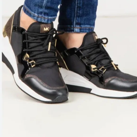 MICHAEL MICHAEL KORS LIV’ WEDGE SPORT SNEAKERS For Women, Size 8M.