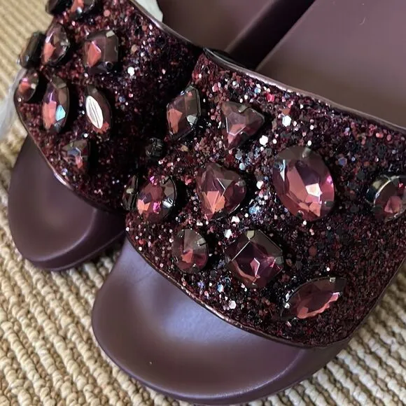 MICHAEL KORS Gilmore slides 6