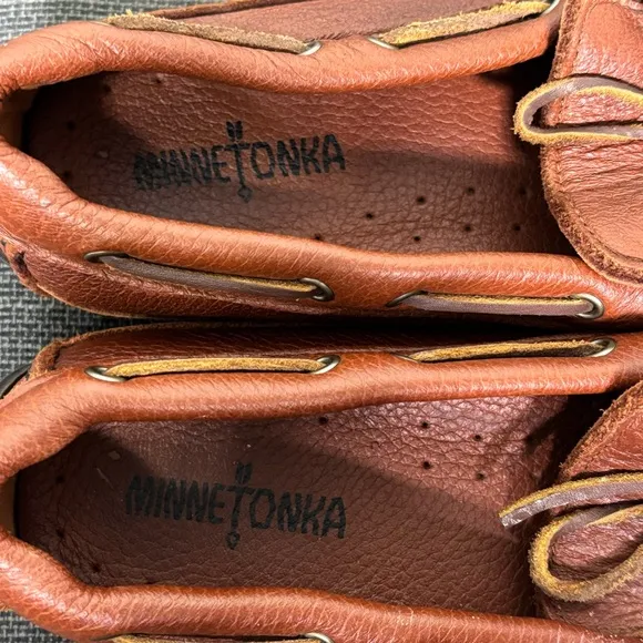 Minnetonka Double Bottom Driver Moccasin Loafers-Brown-Leather-Men Size 9