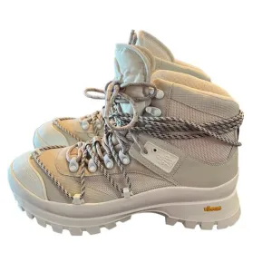 Moncler Glacier Cold Weather Hiking Boots Vibram Lug Sole  NEW EU 40 US 10