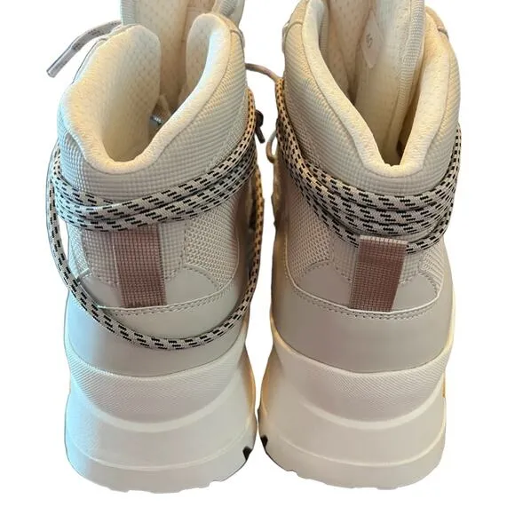 Moncler Glacier Cold Weather Hiking Boots Vibram Lug Sole  NEW EU 40 US 10