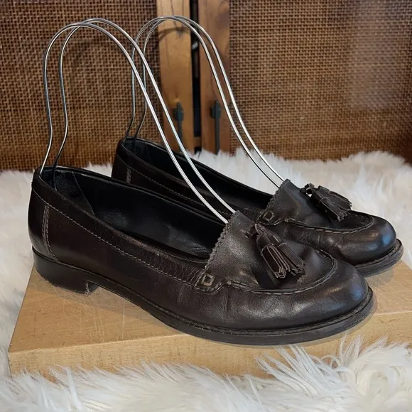 Moncler Tasseled Leather Loafers