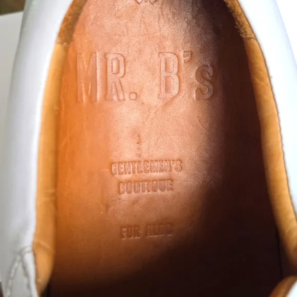Mr. B’s Fashion for Aldo’s White Leather Sneakers size 8