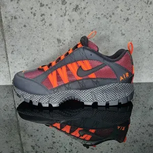 MSRP $185 Nike Air Humara Men's 10 Black Crimson Orange New