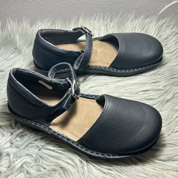 Naot Naot Catania Leather Mary Jane Flats Black Leather Shoes Size 5US /36EU