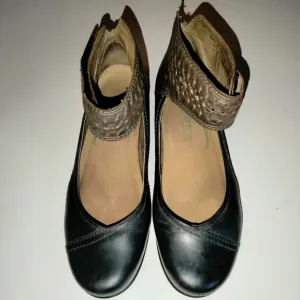 Naot (Size 37) Black Leather &amp; Bronze Perforated Ankle Strap Round Toe Flats