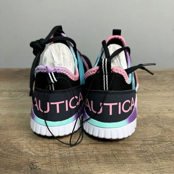 Nautica Girls Sneakers Size 4 NEW # bag 5-CCC