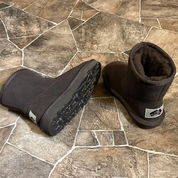 New Aussie Merino Chocolate Auckland High Sz 10 Boots