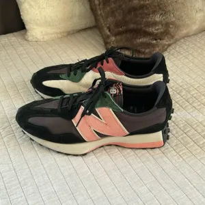New Balance 327 Chinese new year Men’s 11 Black suede Pink Sneakers