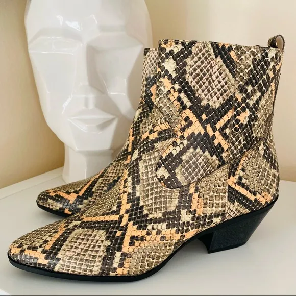 New Circus by Sam Edelman Western boho ankle snakeskin Boots