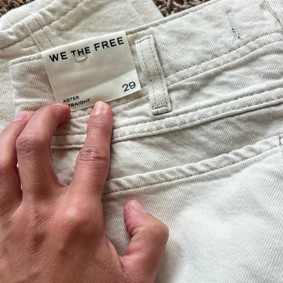 NEW FREE PEOPLE WE THE FREE ASTER STRAIGHT-LEG JEANS Sz 29