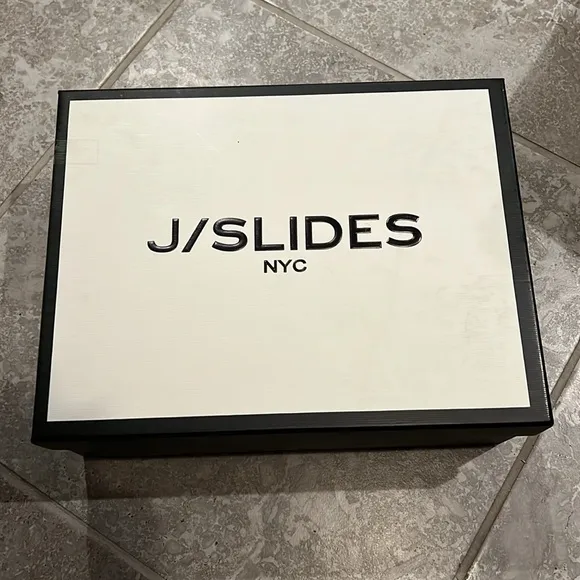 NEW J/Slides Sean Waterproof Hidden Wedge High Top Sneakers, Size 7M New in Box
