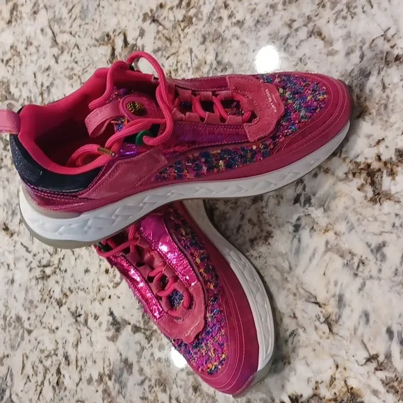 NEW Kurt Geiger London Leather and Tweed Kensington Sneakers Hot Pink