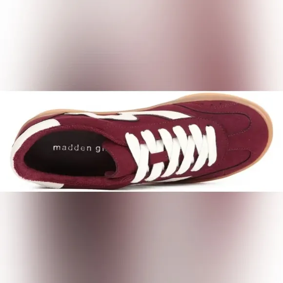 NEW Madden Girl GIIA low top Sneakers Burgundy color sz 8.5