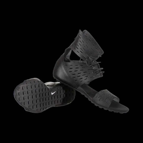 NEW Nike Flat lace up Sandal Sneaker Black Artemisia 10