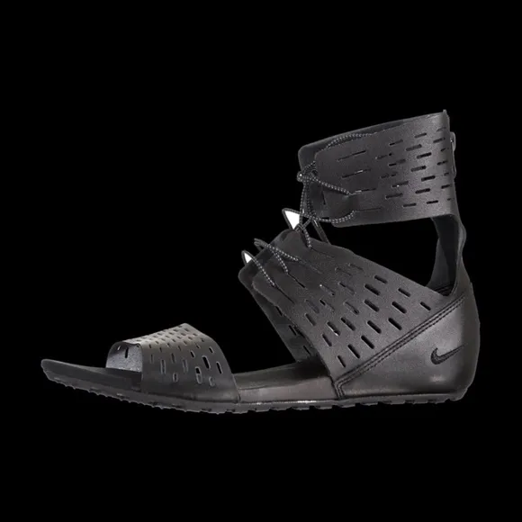 NEW Nike Flat lace up Sandal Sneaker Black Artemisia 10