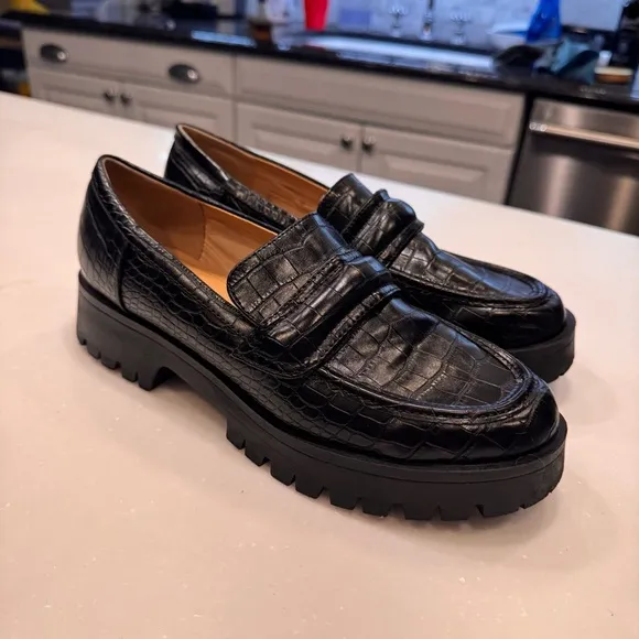 New Nine West Garren Black Croc Embossed Lug Sole Loafer Womens  Size 9.5