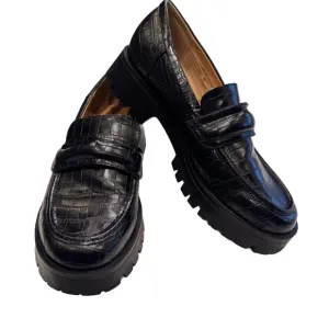 New Nine West Garren Black Croc Embossed Lug Sole Loafer Womens  Size 9.5