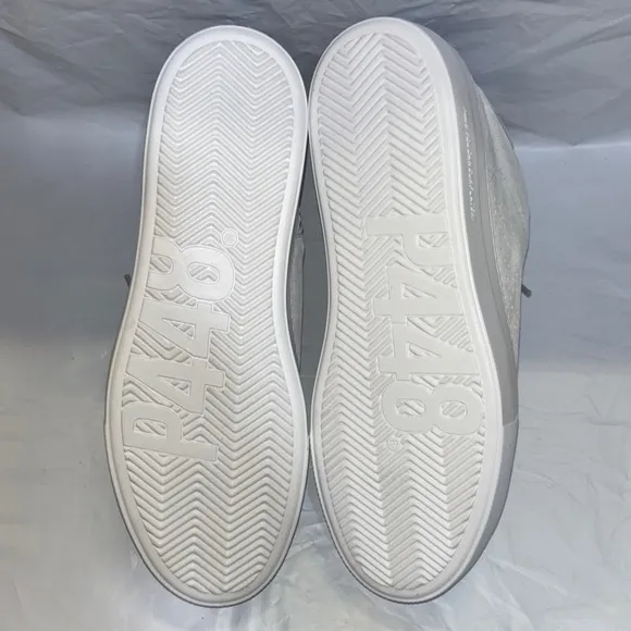 NEW P448 Thea Mid Cloud Sneakers Size 7-7.5 Mid Top Round Toe Side-Zip Grey
