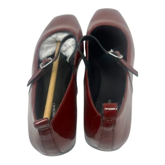 New Vagabond Delia Mary Jane Flats Size US 7-7.5 / EU 38