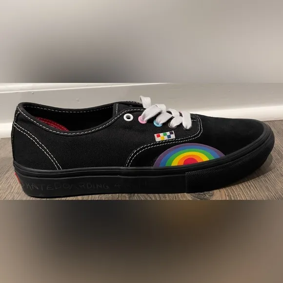 NEW Vans Authentic Pride Black/Rainbow Suede Canvas, M10/W11.5, LGBTQIA 