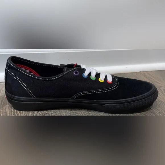 NEW Vans Authentic Pride Black/Rainbow Suede Canvas, M10/W11.5, LGBTQIA 