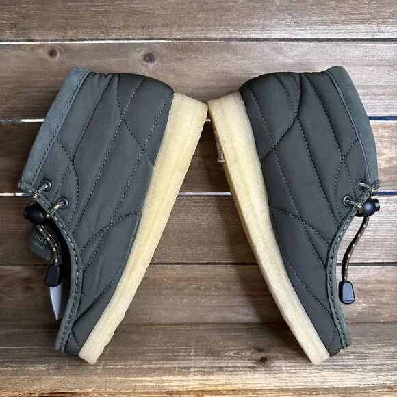New Womens Clarks Wallabees Olive Green Quilted Ankle‎ Chukka Boots Size 7 M