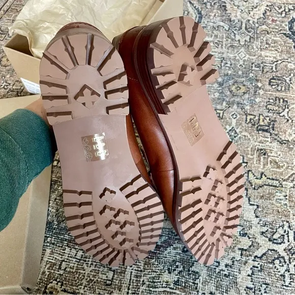NIB Madewell Corinne Lugsole Leather Loafer in Dried Maple Brown - 11
