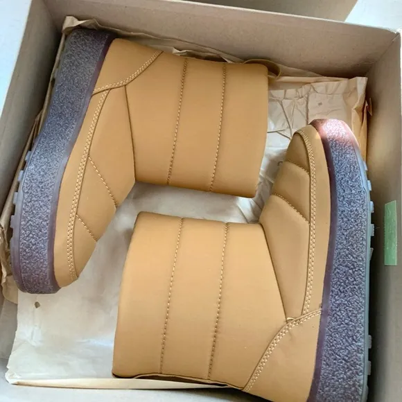NIB Madewell Toasty Puffer Boot