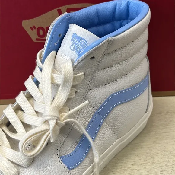 NIB - Vans Men's Sk8-Hi Vintage Leather, Blanc de Blanc/Blue - Size 9