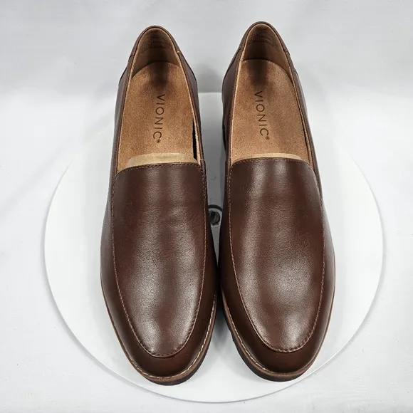 NIB Vionic Kensley Loafers Slip-On Leather Lug Sole Orthotic Brown Nappa 8.5