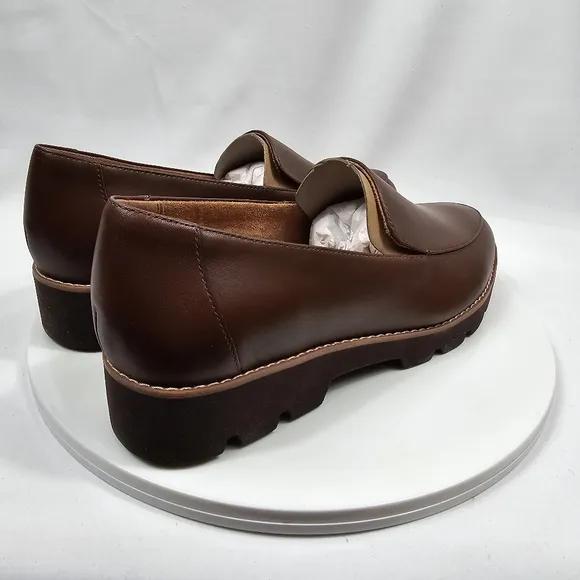NIB Vionic Kensley Loafers Slip-On Leather Lug Sole Orthotic Brown Nappa 8.5