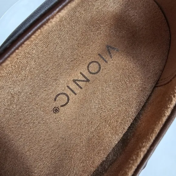 NIB Vionic Kensley Loafers Slip-On Leather Lug Sole Orthotic Brown Nappa 8.5