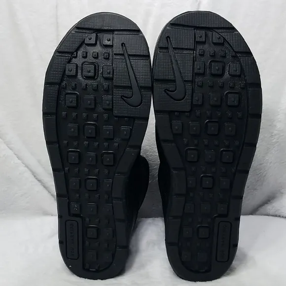Nike ACG Men's Black Boots