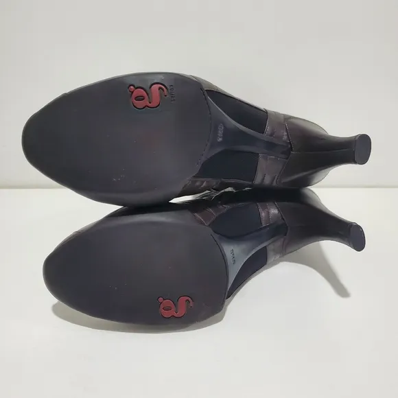 Nike Air G Series Quilted Ankle Boots Women's Size 9.5 B