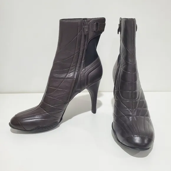 Nike Air G Series Quilted Ankle Boots Women's Size 9.5 B