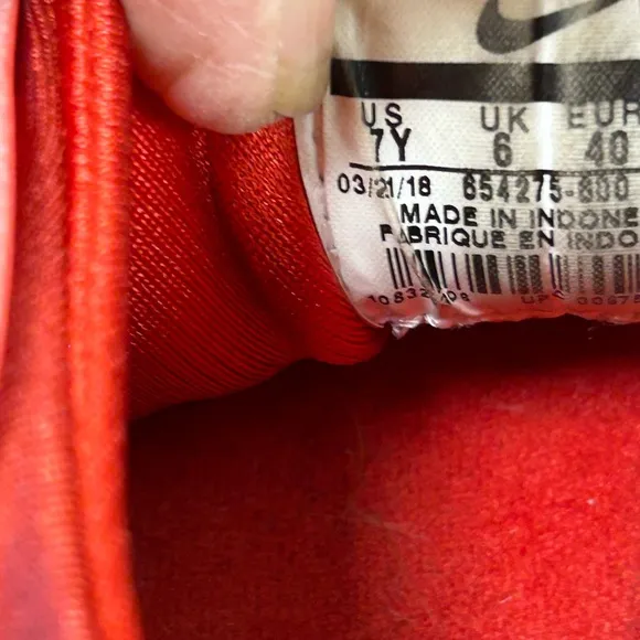 Nike Air Huarache Run (GS) Triple Red 654275-600 Size 7Y