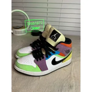 Nike Air Jordan 1 Mid SE Women's Multicolor Sneakers Size 9