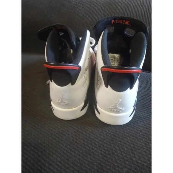 Nike Air Jordan 6 Retro &quot;Gatorade&quot; White Orange GS Sz 4.5Y 384665-145