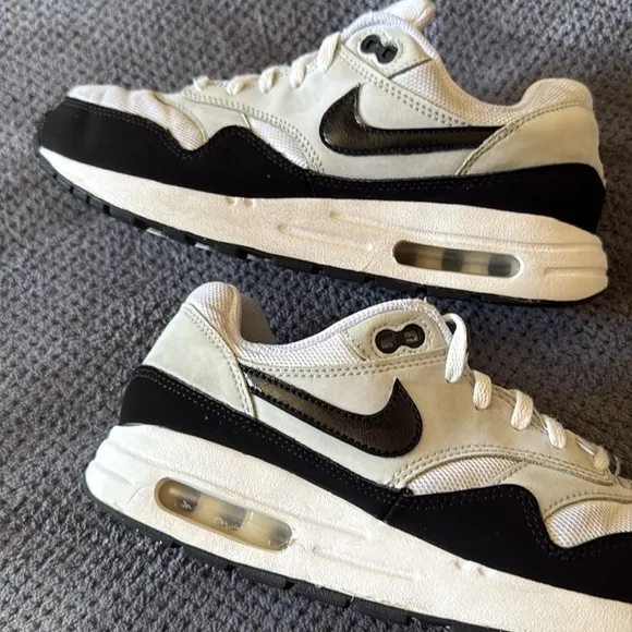 Nike Air Max 1 GS White Black Sneakers Size 7Y Women’s 8.5  Retro – FLASH DROP