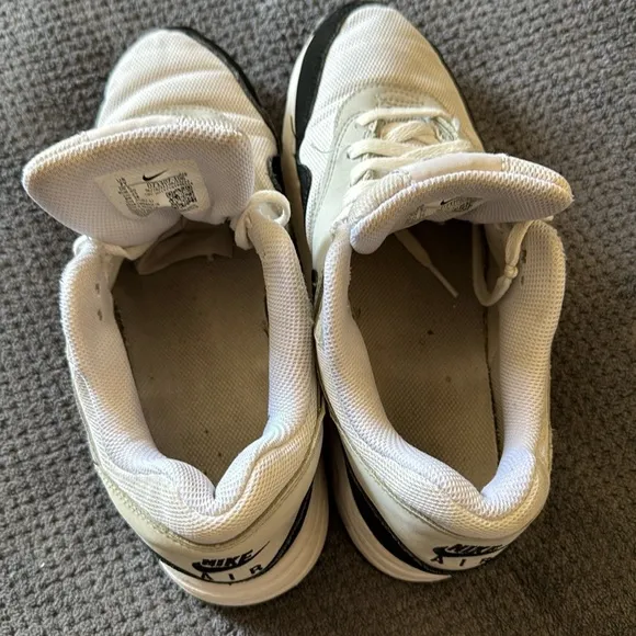 Nike Air Max 1 GS White Black Sneakers Size 7Y Women’s 8.5  Retro – FLASH DROP