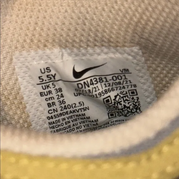 Nike Air Max 97 Blue Yellow Sneakers with Iconic Design